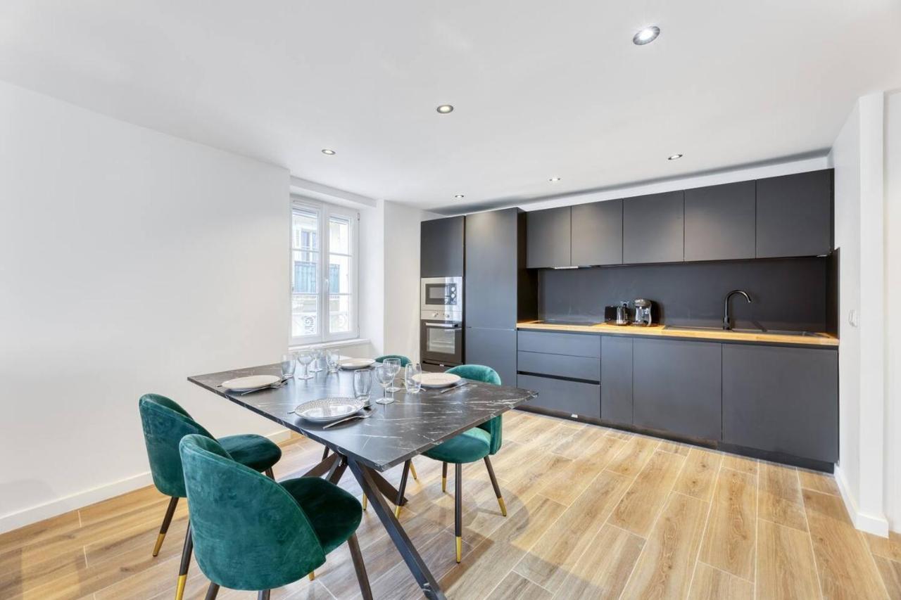 Appartement Hyper Centre Evian - Cote Theatre ภายนอก รูปภาพ