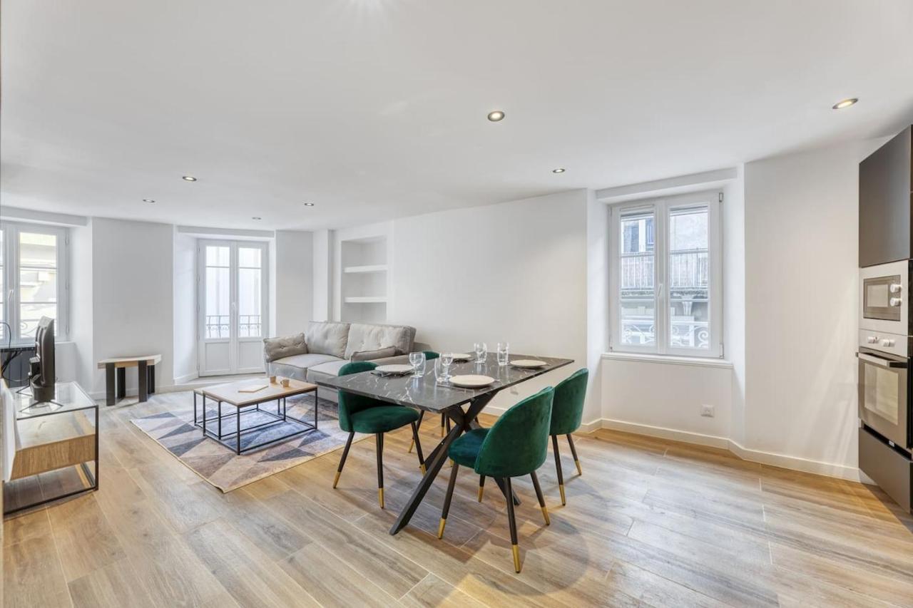 Appartement Hyper Centre Evian - Cote Theatre ภายนอก รูปภาพ
